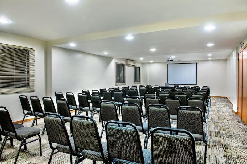 Slim Curitiba Alto Da XV Hotel Kültér fotó